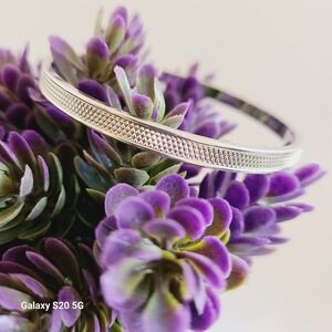 Silver Tone Bangle‎ Bracelet Textured Pattern Classic Style Elegant Women's